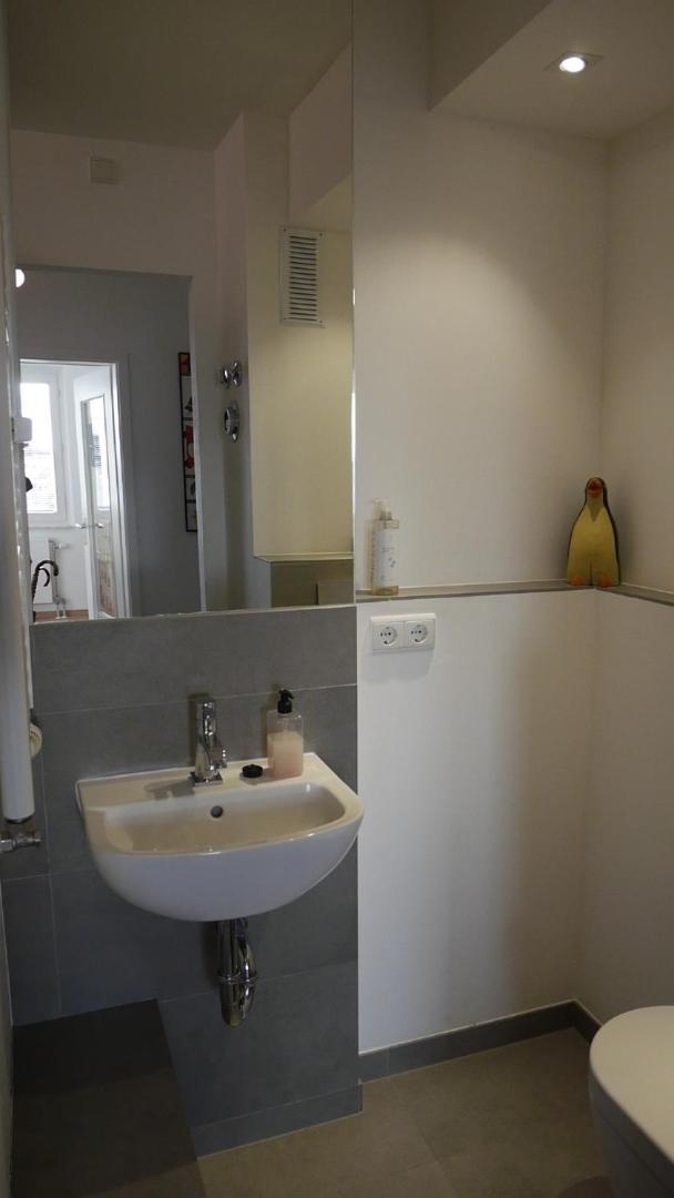 Ruhiges In Naehe Kurfuerstendamm Mit Eigener Regendusche Accommodatie bij particulieren Berlijn